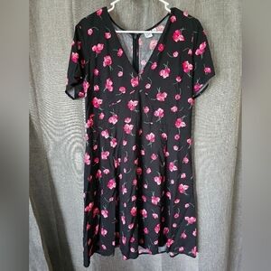 Gap Floral Fit & Flare Dress in Rayon Black Size 14 V Neck Knee Length